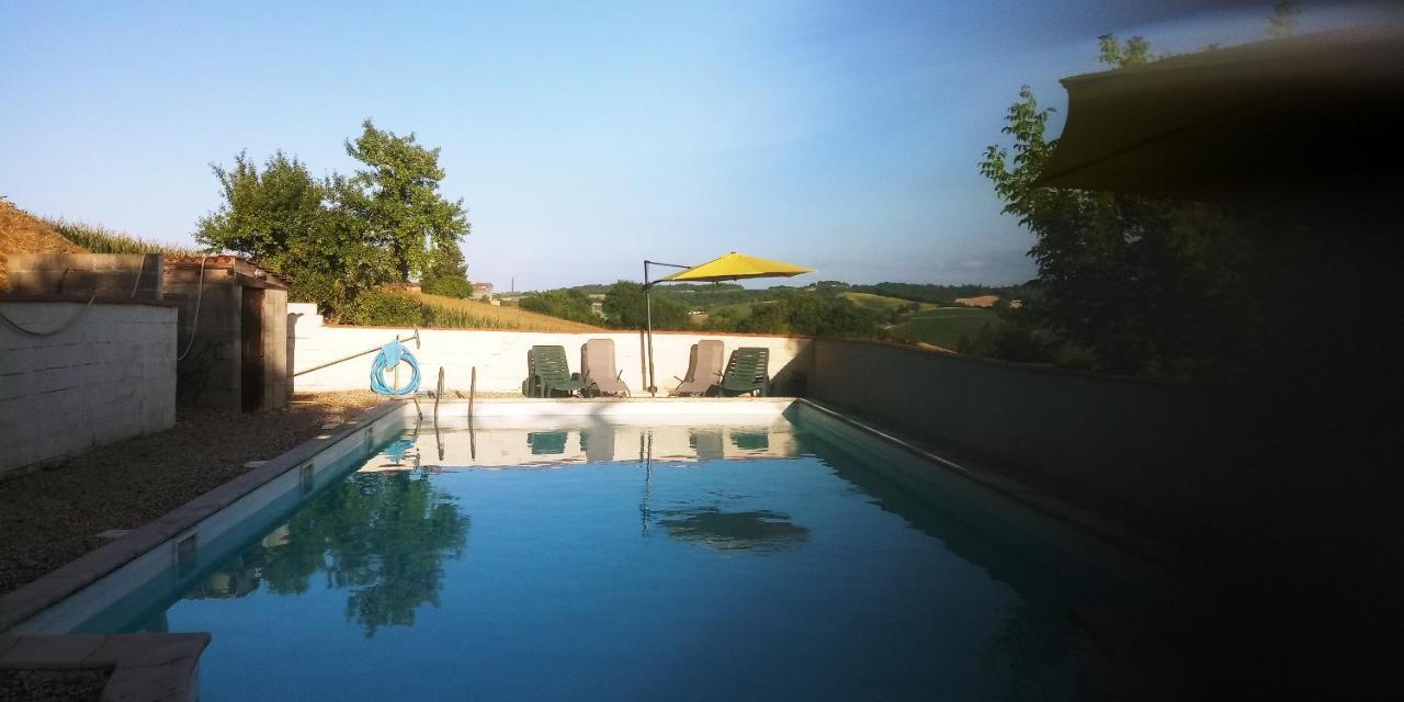 Villa La Tranquillite, Le Repos Nanteuil-Auriac-de-Bourzac Exterior foto