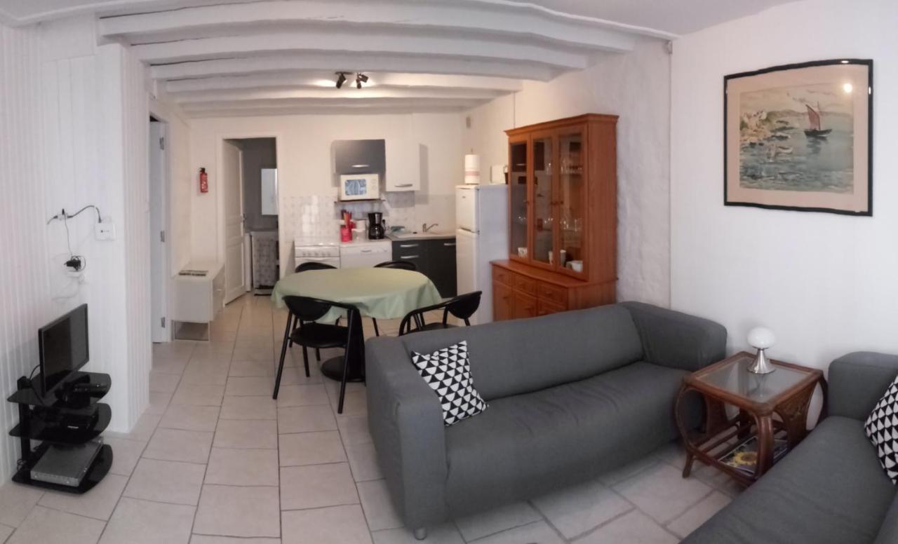 Villa La Tranquillite, Le Repos Nanteuil-Auriac-de-Bourzac Exterior foto